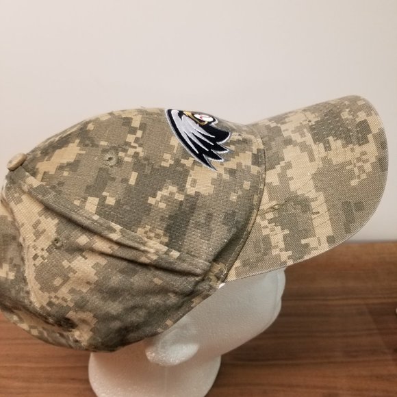 36 - Digital Camo York Revolution Hat - Picture 4 of 7